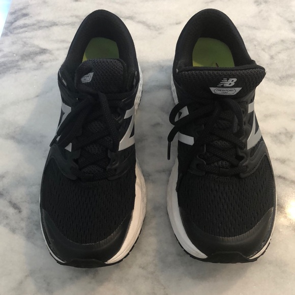 new balance 1080 size 9